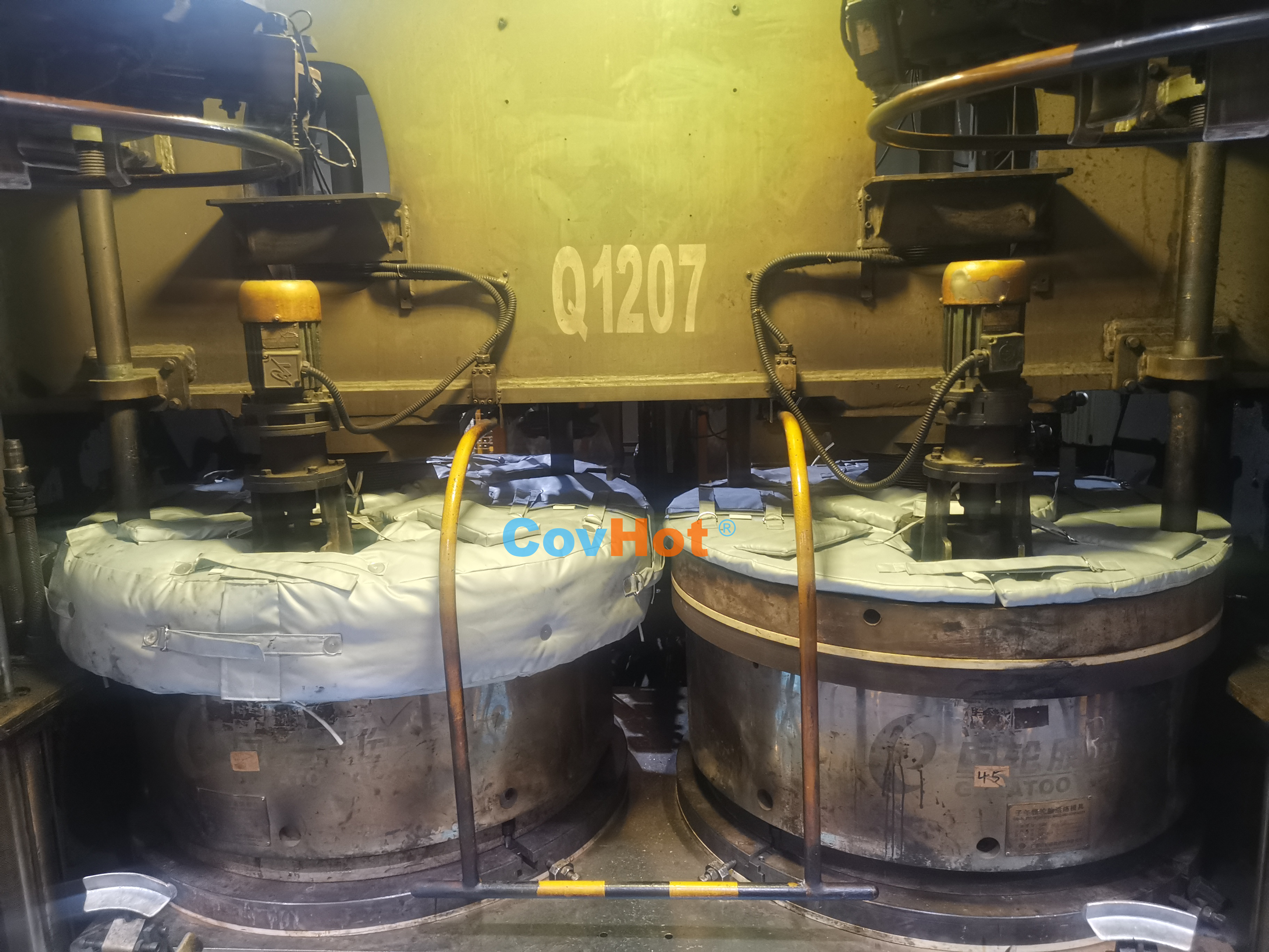 <a href=http://m.aajob.cn/e/tags/?tagname=%E5%8F%AF%E6%8B%86%E5%8D%B8%E4%BF%9D%E6%B8%A9%E5%A5%97 target=_blank class=infotextkey>可拆卸<a href=http://m.aajob.cn/e/tags/?tagname=%E4%BF%9D%E6%B8%A9%E5%A5%97 target=_blank class=infotextkey>保溫套</a></a>